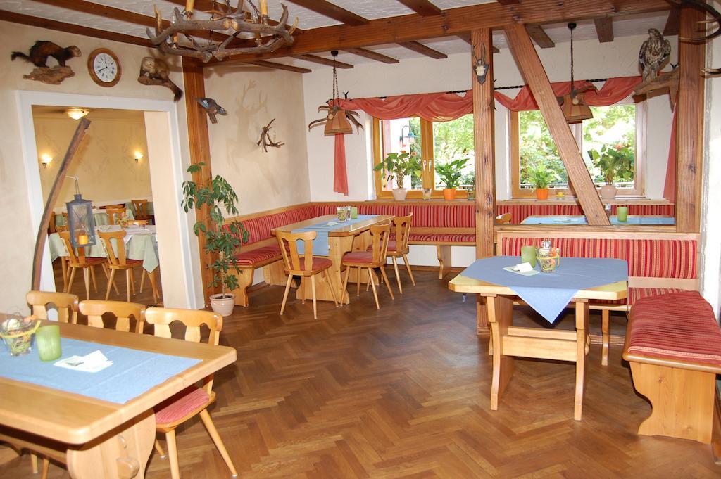 Landgasthof Jaegerstuebchen Neustadt an der Weinstraße Екстериор снимка