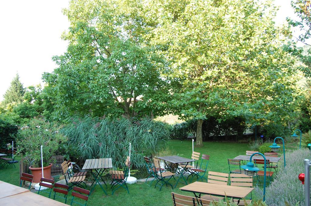 Landgasthof Jaegerstuebchen Neustadt an der Weinstraße Екстериор снимка